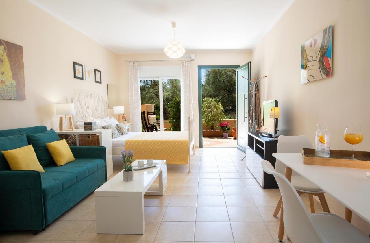 Anelia Studio Lefkada エクステリア 写真